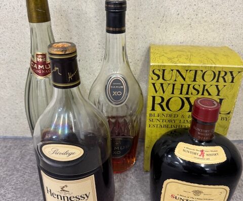 洋酒　ブランデー　液面低下