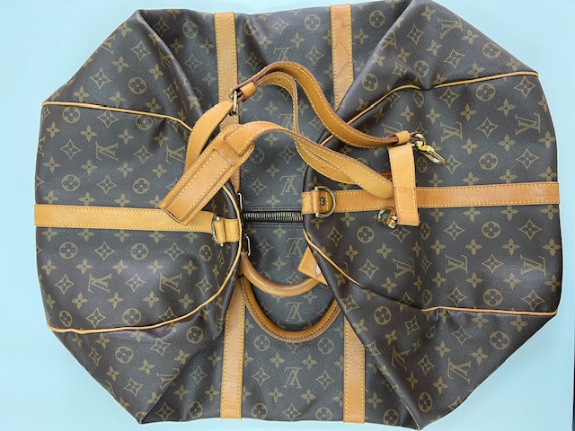 Louis Vuitton　キーポル　バンドリエール