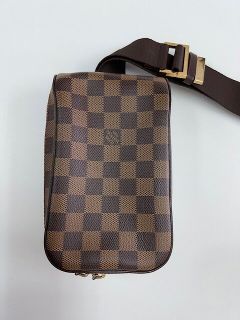 ルイヴィトン　ダミエ　ポシェット