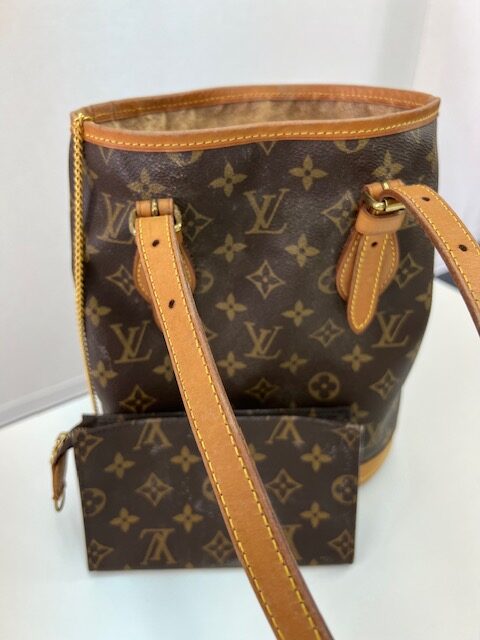 ルイヴィトン　モノグラム　バケツ　トートバッグ